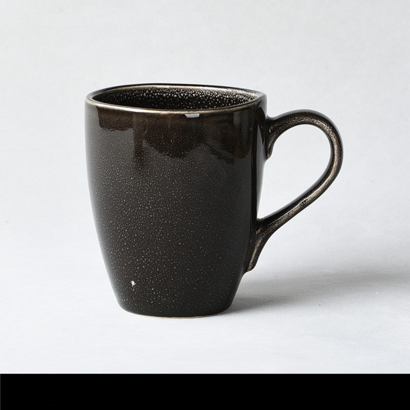 Kreative Keramiktasse Persönlichkeitstrend